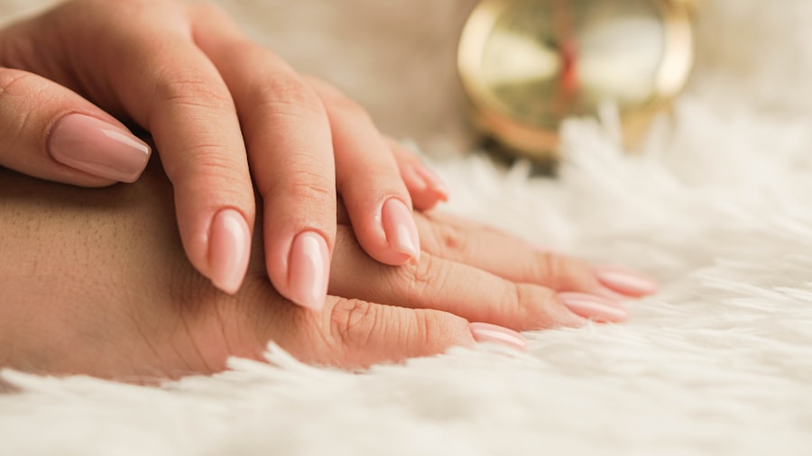 Soft blush manicure